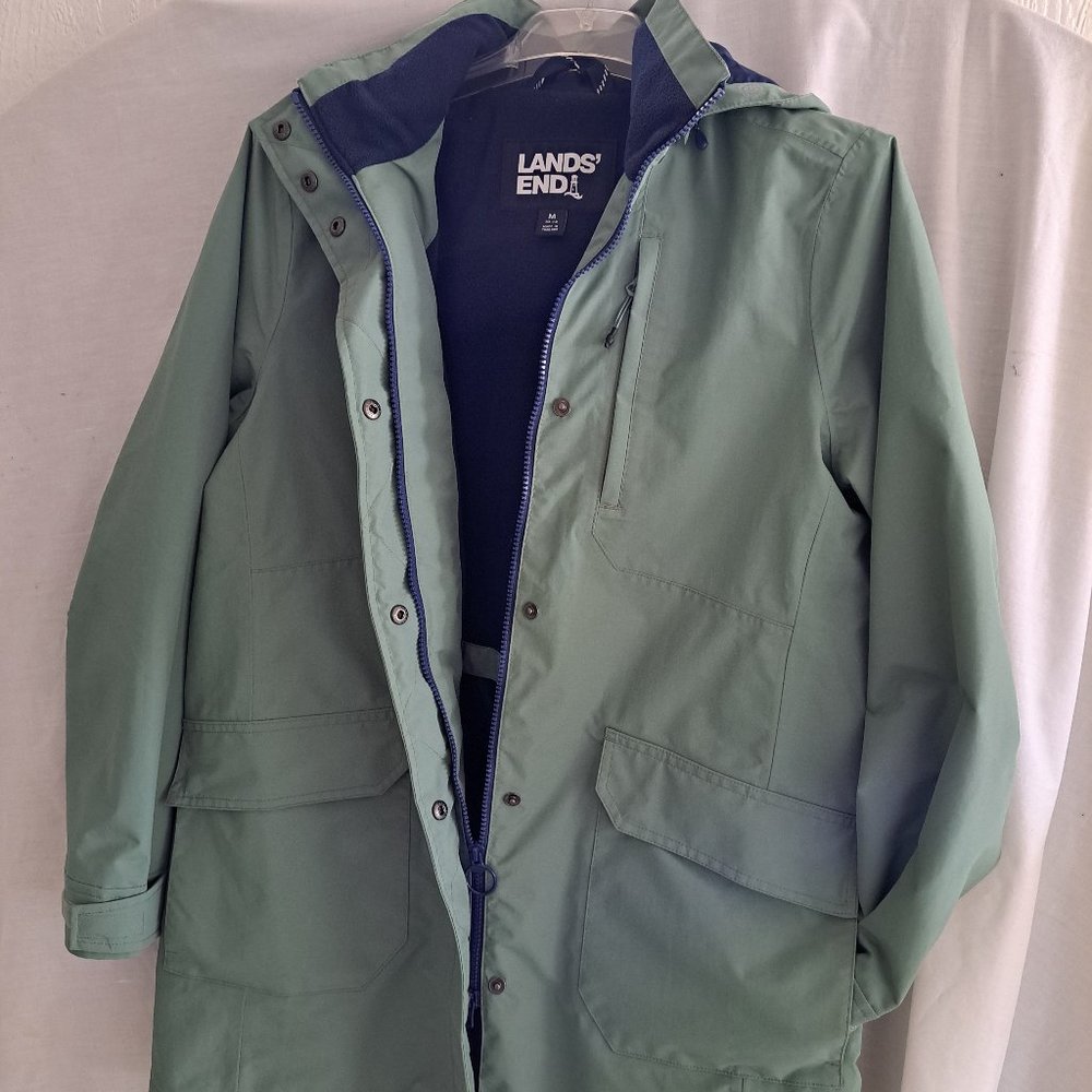 Lands' End Women's Trail Jacket - size M - pale green